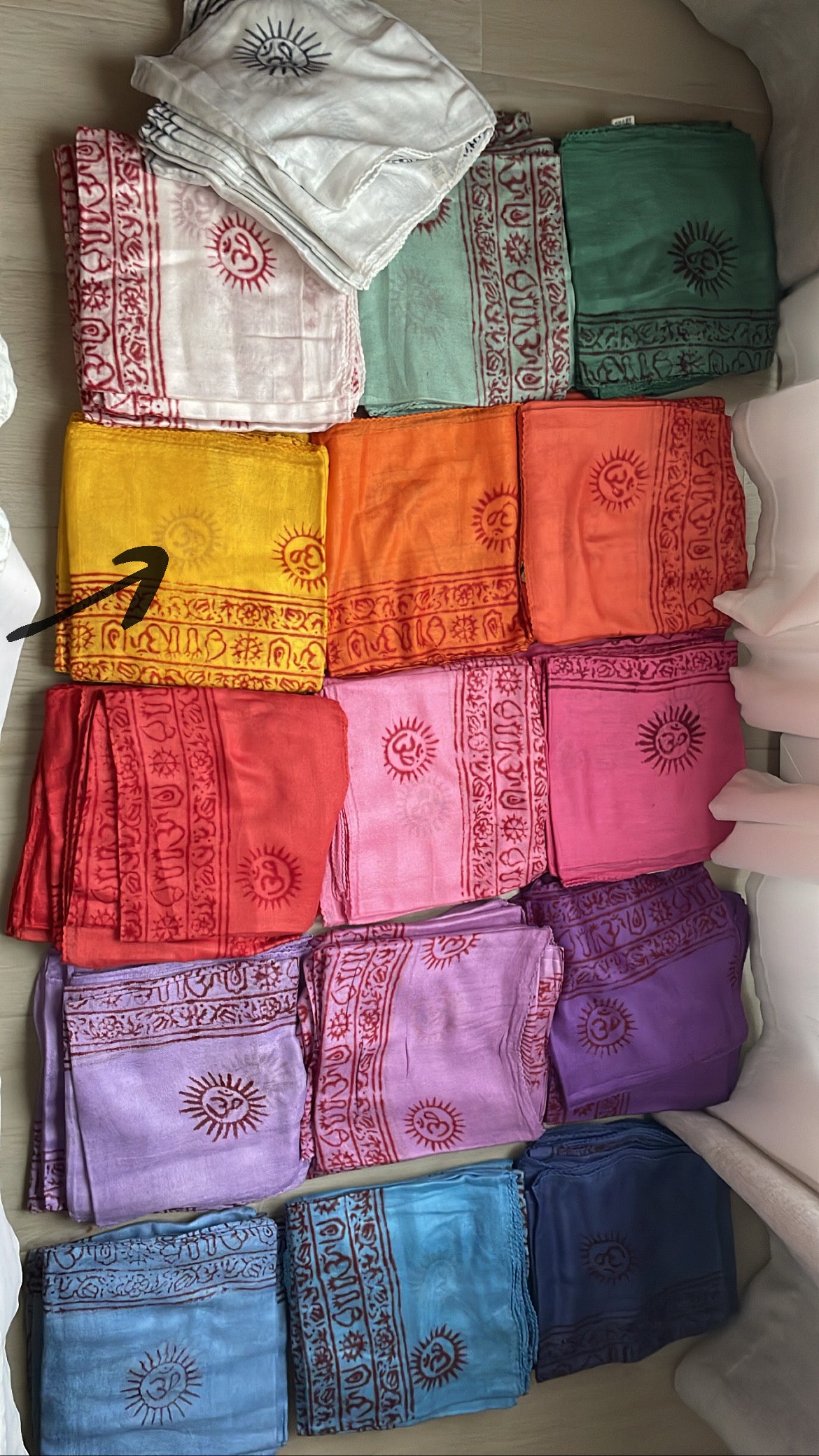 PAREO RAMNA AMARILLO