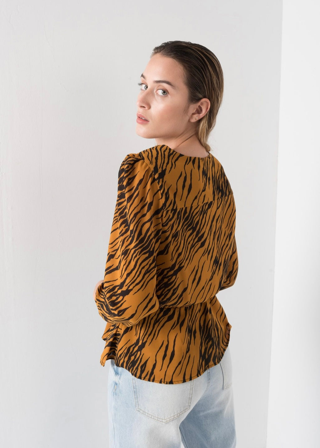 BLUSA ESTAMPADO ANIMAL