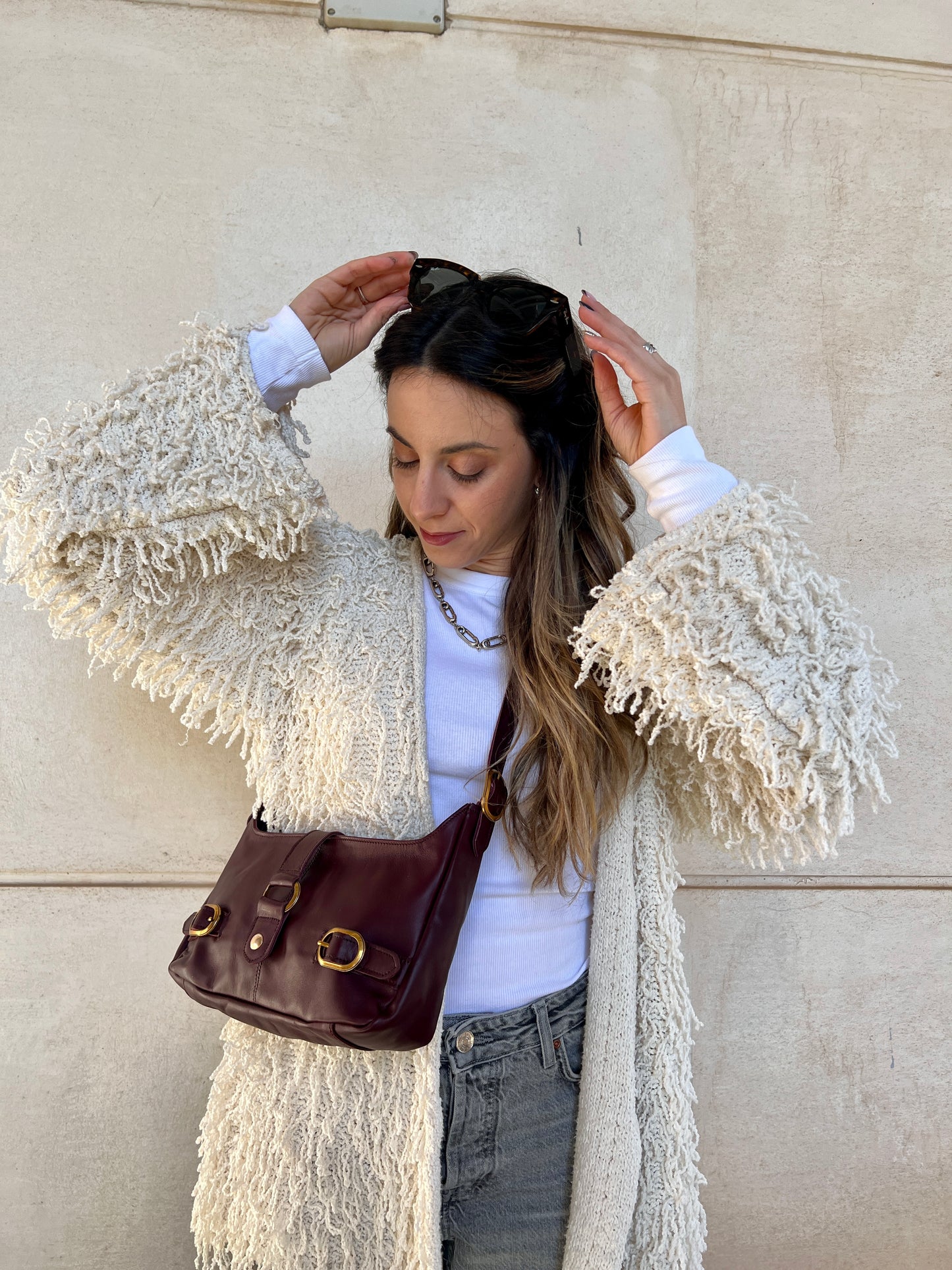 BOLSO DE HOMBRO HEBILLAS PIEL GRANATE