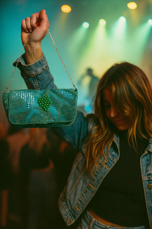 BOLSO DE FIESTA CON ABALORIOS