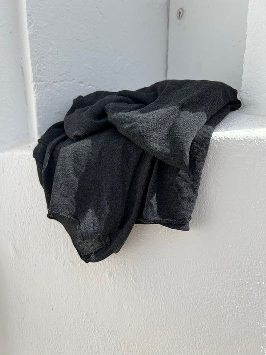 CHALECO MALAYA GRIS OSCURO