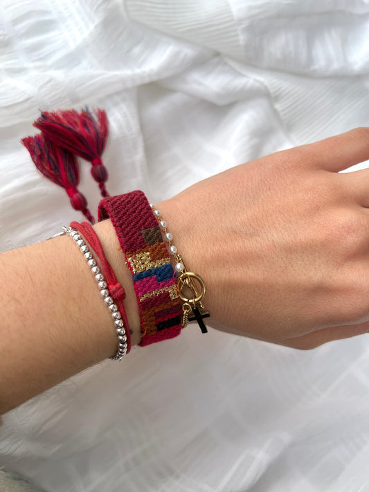 PULSERA HILO BURDEOS